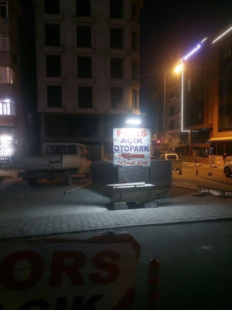 bakırköy gold suit