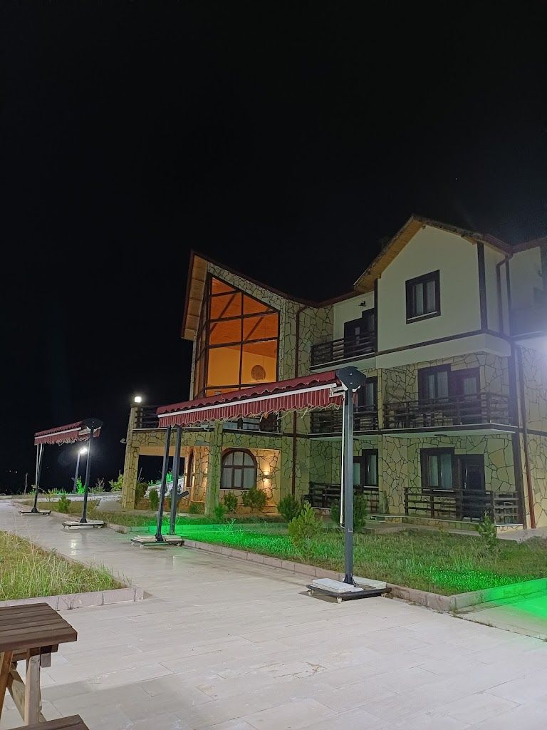 Avcı Köşkü Çamoluk