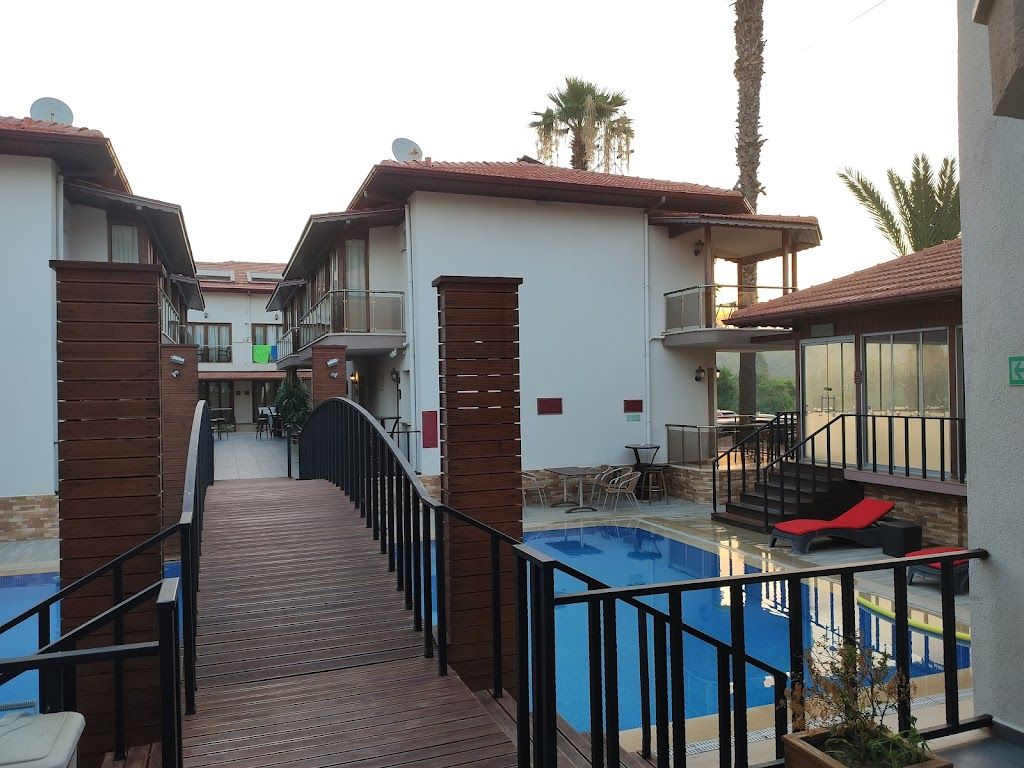 Dolphin Apart & Hotel Sarıgerme