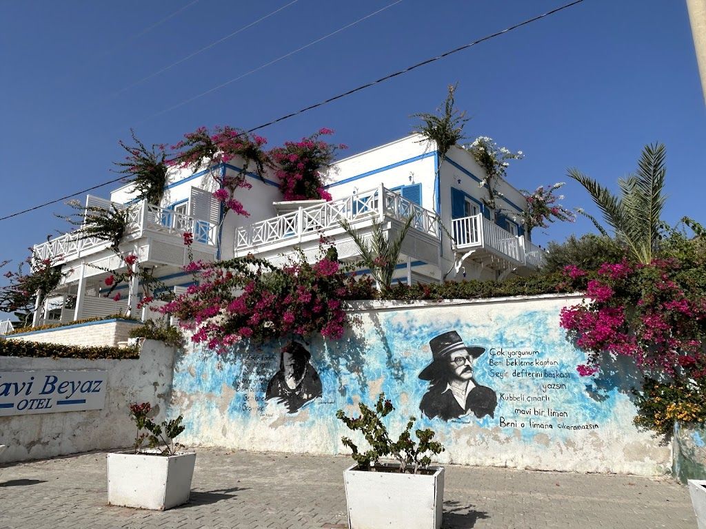 Otel Mavi Beyaz Palamutbükü Butik Otel