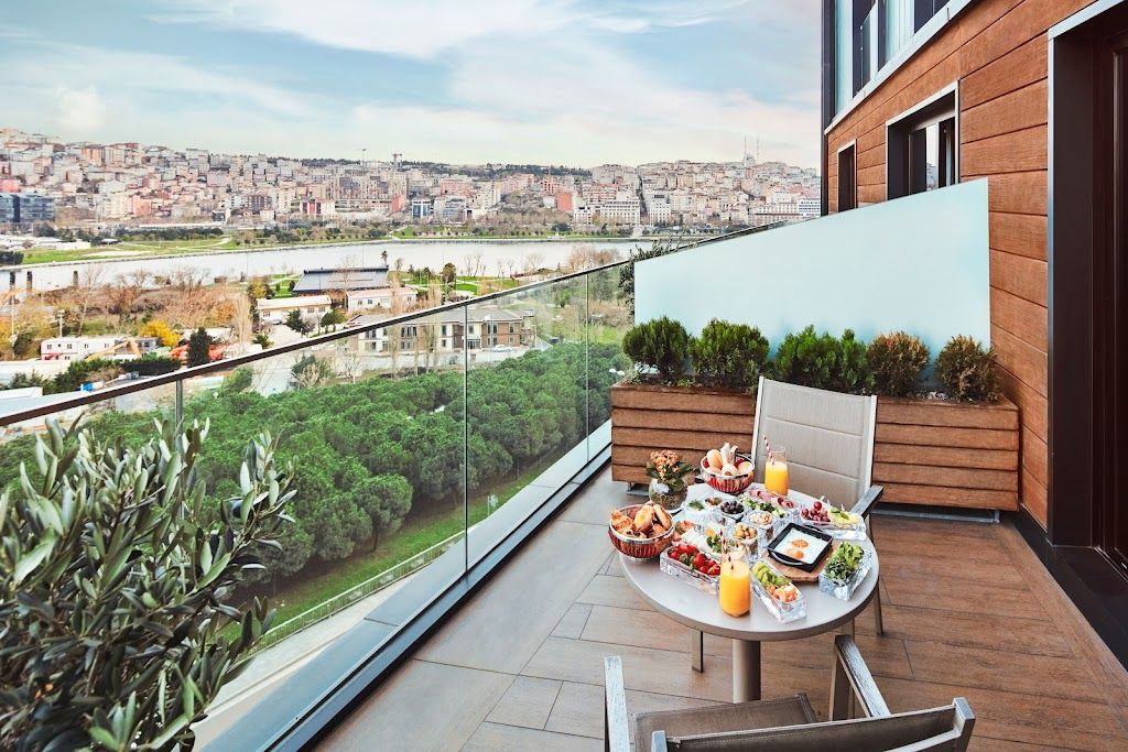 Mövenpick İstanbul Golden Horn