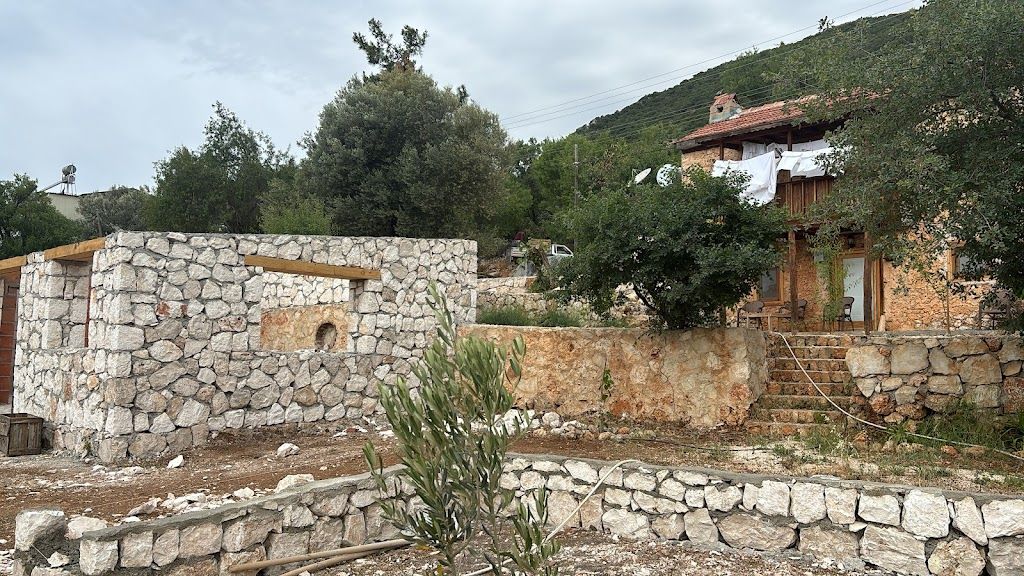 bademlique Stone Room