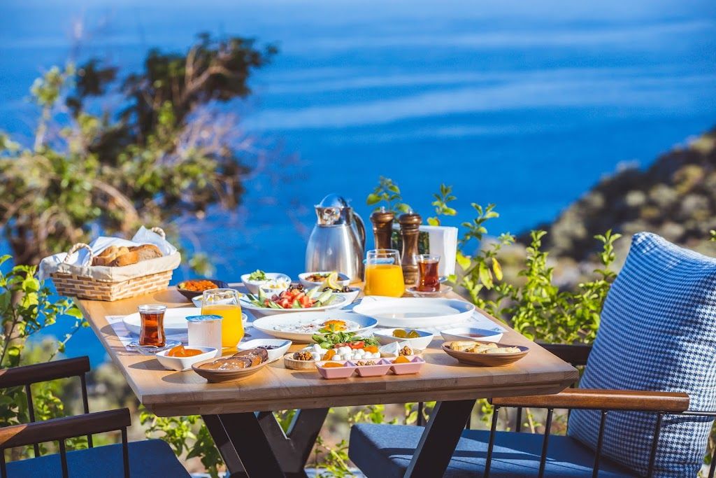 Hamarat Otel (15+) | Kaş