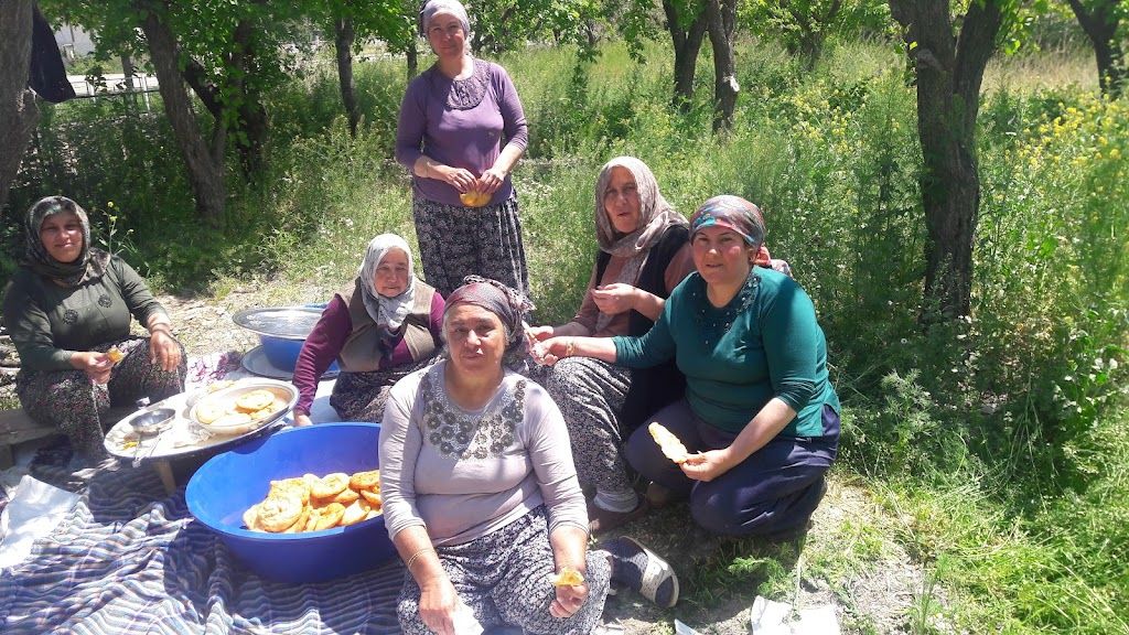 Hacı Ethem-Şerife Kavukçu Anadolu Lisesi Kız Pansiyonu