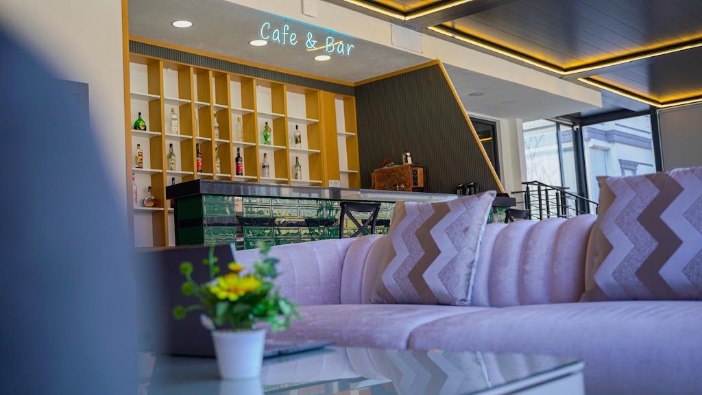 Side Blue Serenity Hotel