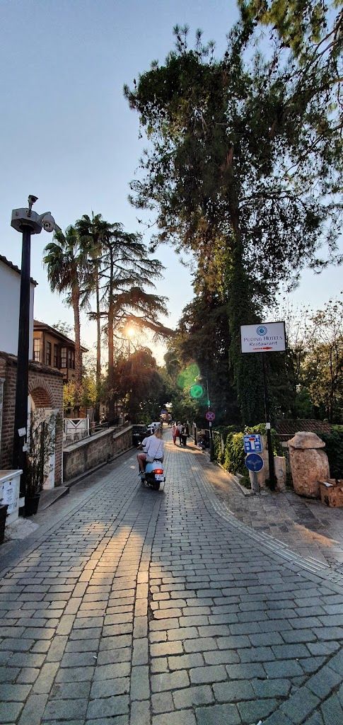 ANTALYA MERKEZ PANSİYON